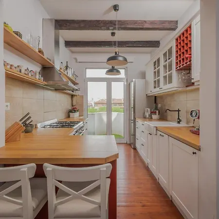 Apartman Flamingo 2bd Flat - Balcony & Fast Wifi By Flat Mаnager Szófia