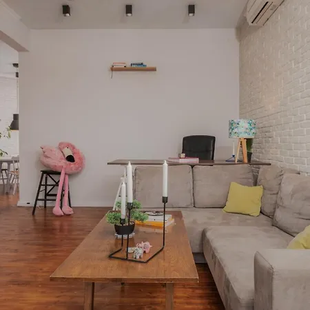 2bd Flamingo Flat With Balcony In Center By Flat Mаnager Daire Sofya