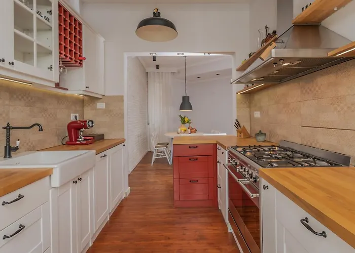 2bd Flamingo Flat With Balcony In Center By Flat Mаnager דירה