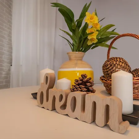 Flamingo 2bd Flat - Balcony & Fast Wifi By Flat Mаnager *